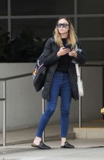 AMANDA BYNES Out and About in Los Angeles 12/06/2018