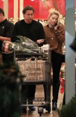 AMBER HEARD and Vito Schnabel Out Shopping in Los Angeles 12/21/2018