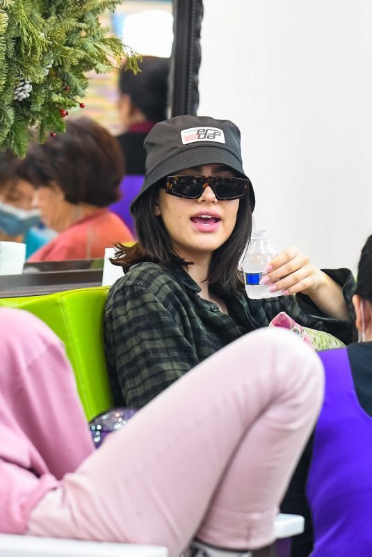 AMELIA GRAY at a Nails Salon in Beverly Hills 12/18/2018