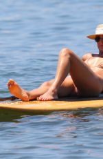 ANNA HEINRICH in Bikini Paddle Boarding in Sydney 12/30/2018