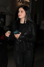 ARIEL WINTER Leaves Madeo Restaurant in Beverly Hills 12/08/2018