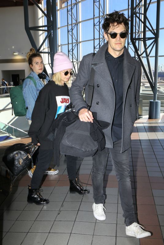 ASHLEY TISDALE at Los Angeles International Airport 12/08/2018