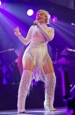 BEBE REXHA at 103.5 KissFM Jingle Ball in Chicago 12/12/2018