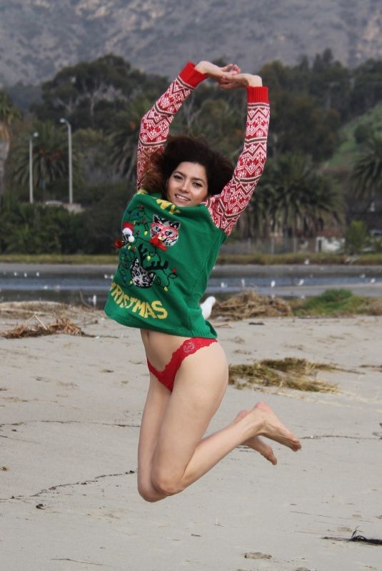 BLANCA BLANCO Out at a Beach in Malibu 12/21/2018