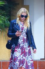 BUSY PHILIPPS Leaves a Friend\s House in Los Angeles 12/14/2018