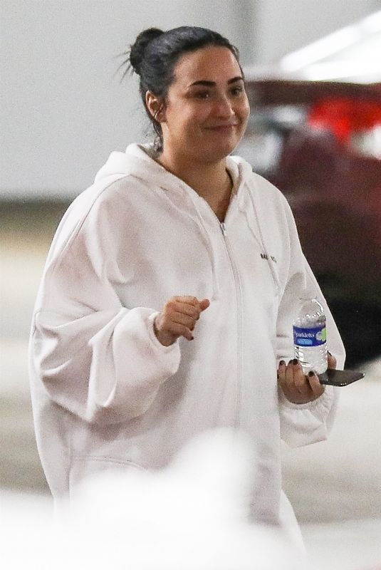 DEMI LOVATO at Century City Mall 12/13/2018