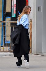 DOUTZEN KROES on the Set pf a Photoshoot in New York 11/30/2018