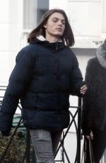 ELIZABETH and Damian HURLEY Out in London 12/17/2018