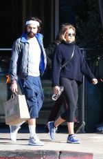 ELIZABETH OLSEN and Robbie Arnett Leaves a Gym in West Hollywood 12/02/2018