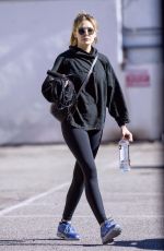 ELIZABETH OLSEN Leaves a Gym in Los Angeles 12/10/2018