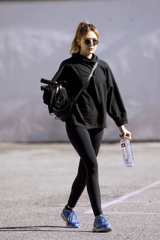 ELIZABETH OLSEN Leaves a Gym in Los Angeles 12/10/2018