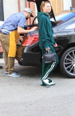 ELLEN POMPEO Shopping at Tom