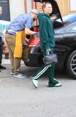 ELLEN POMPEO Shopping at Tom