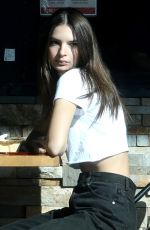 EMILY RATAJKOWSKI Out for Lunch in Los Angeles 12/20/2018