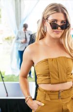 EUGENIE BOUCHARD at Bboxing Day Races in Auckland 12/26/2018