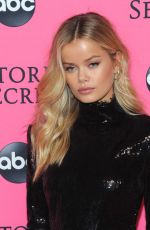 FRIDA AASEN at Victoria