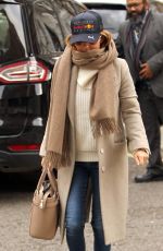 GERI HALLIWELL Out and About in London 12/12/2018