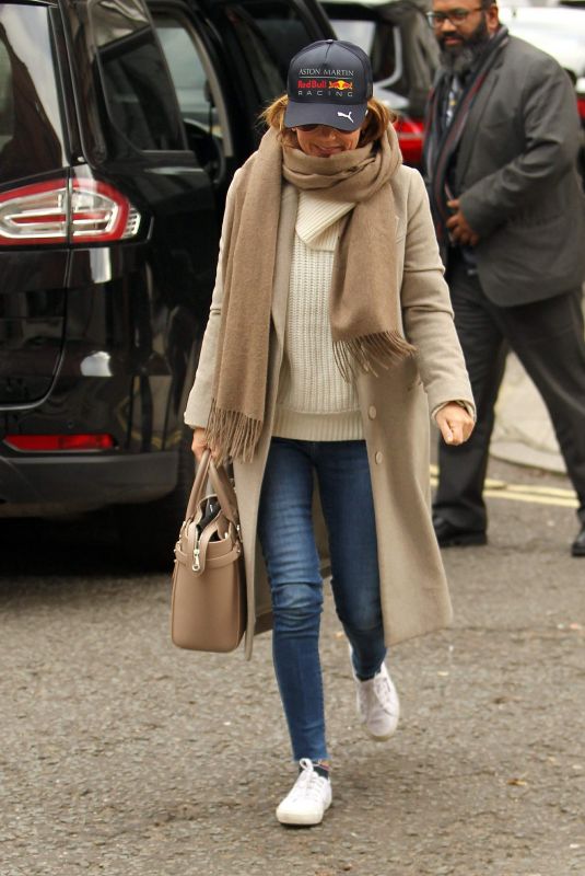 GERI HALLIWELL Out and About in London 12/12/2018
