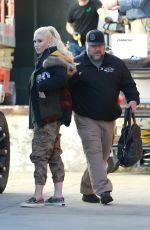 GWEN STEFANI Arrives at a Studio in Los Angeles 12/08/2018