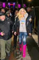 GWEN STEFANI Arrives at Jimmy Kimmel Live in Los Angeles 12/06/2018