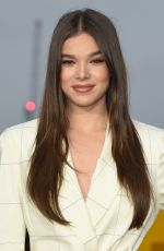 HAILEE STEINFELD at Bumblebee Photocall in London 12/05/2018