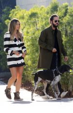 HEIDI KLUM and Tom Kaulitz Out with His Dog in Los Angeles 12/03/2018