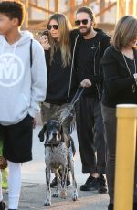 HEIDI KLUM and Tom Kaulitz Out with Their Dog in Santa Monica 12/29/2018