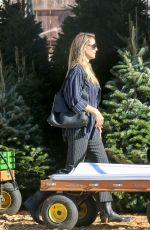 HEIDI KLUM Out and About in Beverly Hills 12/15/2018