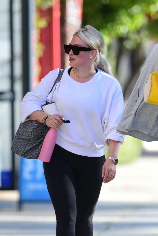 HILARY DUFF Leaves a Gym in Los Angeles 12/19/2018