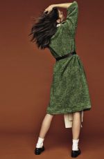 HILARY RHODA in Vanity Fair Magazine, Italy December 2018
