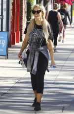 HOLLY MADISON Out and About in Los Angeles 12/05/2018