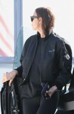 IRINA SHAYK at CVS Store in Pacific Palisades 12/27/2018