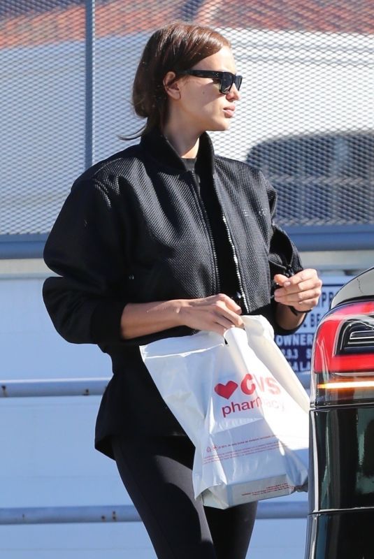 IRINA SHAYK at CVS Store in Pacific Palisades 12/27/2018