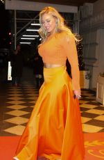 ISKRA LAWRENCE Leaves L