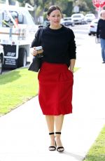 JENNIFER GARNER Heading to a Church in Los Angeles 12/09/2018