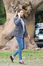 JENNIFER GARNER Out and About in Brentwood 12/14/2018
