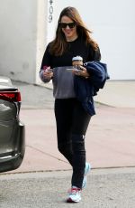 JENNIFER GARNER Out and About in Santa Monica 12/12/2018