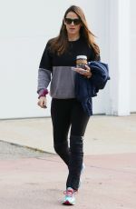 JENNIFER GARNER Out and About in Santa Monica 12/12/2018