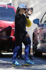 JENNIFER GARNER Out at a Park in Brentwood 12/08/2018