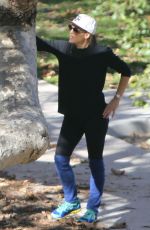 JENNIFER GARNER Out at a Park in Brentwood 12/08/2018