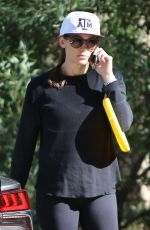 JENNIFER GARNER Out at a Park in Brentwood 12/08/2018