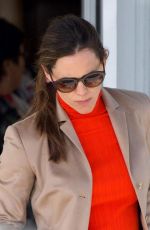 JENNIFER GARNER Out Christmas Shopping in Brentwood 12/20/2018