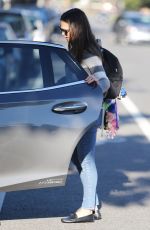 JENNIFER GARNER Out in Brentwood 12/13/2018