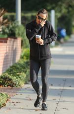 JENNIFER GARNER Out in Los Angeles 12/18/2018