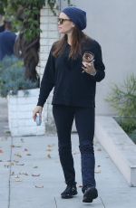 JENNIFER GARNER Out in Los Angeles 12/19/2018