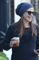 JENNIFER GARNER Out in Los Angeles 12/19/2018