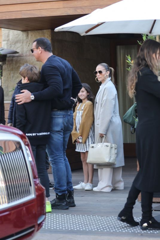 JENNIFER LOPEZ and Alex Rodriguez Leaves a Restaurant in Malibu 12/30/2018