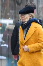 JENNIFER LOPEZ Shopping at Whole Foods in New York 12/15/2018