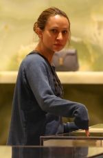 JENNIFER MEYER Shopping on Rodeo Drive in Beverly Hills 12/21/2018