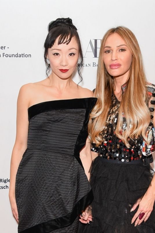 JOLENE BLALOCK at American Ballet Theatre’s Holiday Benefit in Beverly Hills 12/17/2018